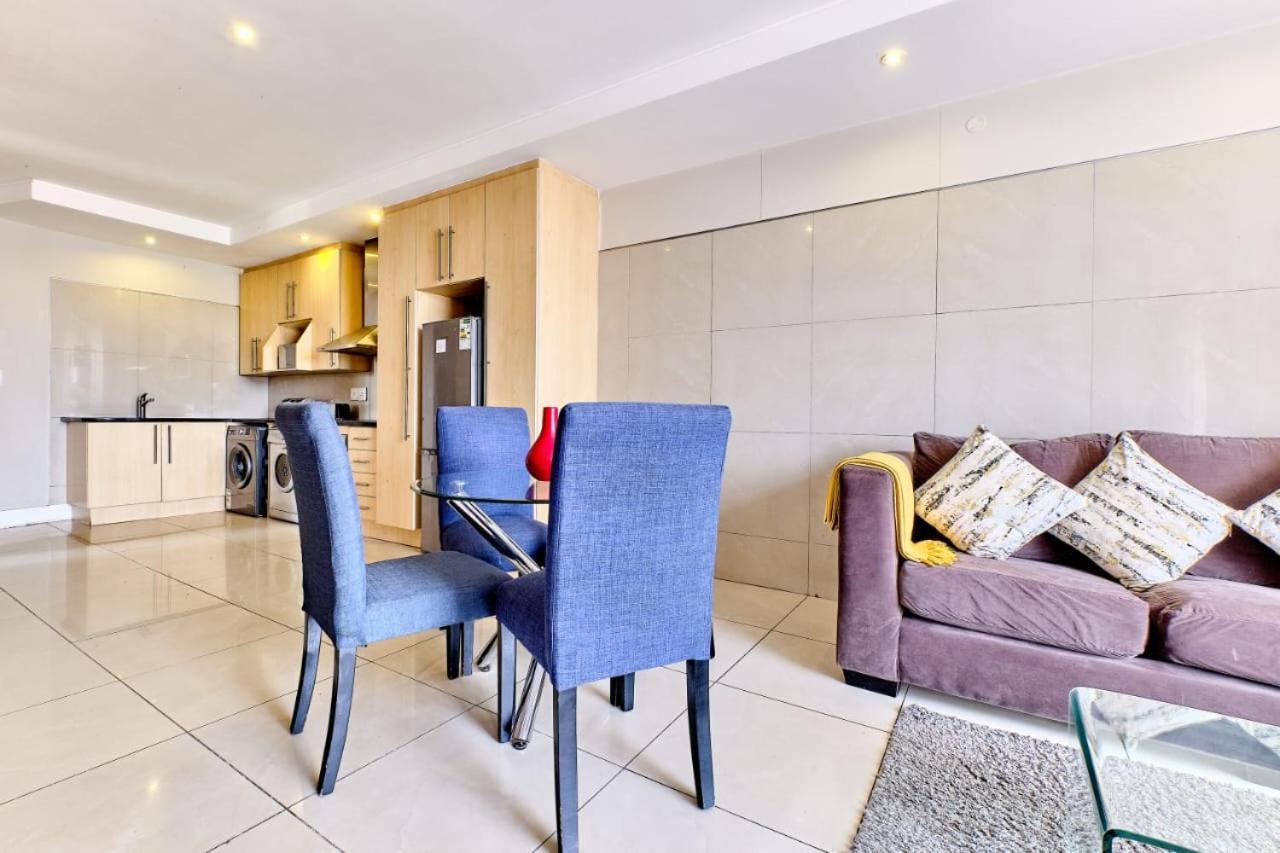 Sandton Serviced Apartments@Hydro Γιοχάνεσμπουργκ Δωμάτιο φωτογραφία